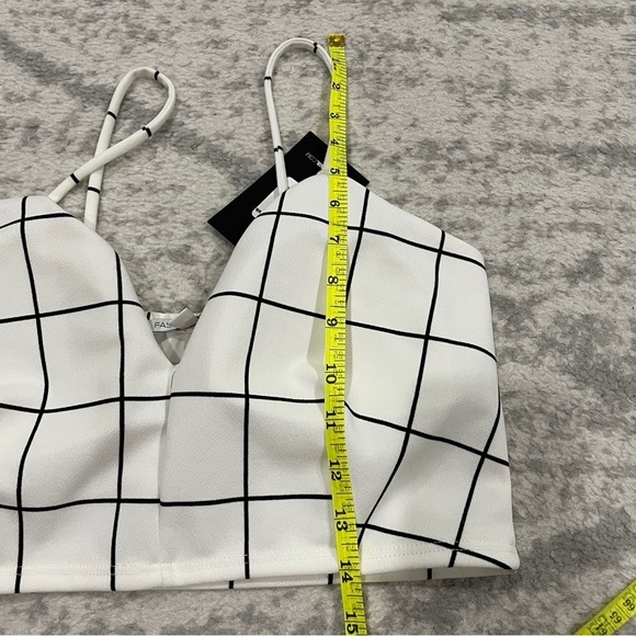 NWT Fashion Nova White / Black Don't Be A Square Cropped Top - Picture 10 of 10